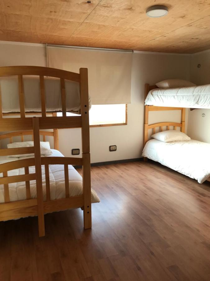 ויה סרו קסטיו Hostel Basecamp Cerro Castillo מראה חיצוני תמונה